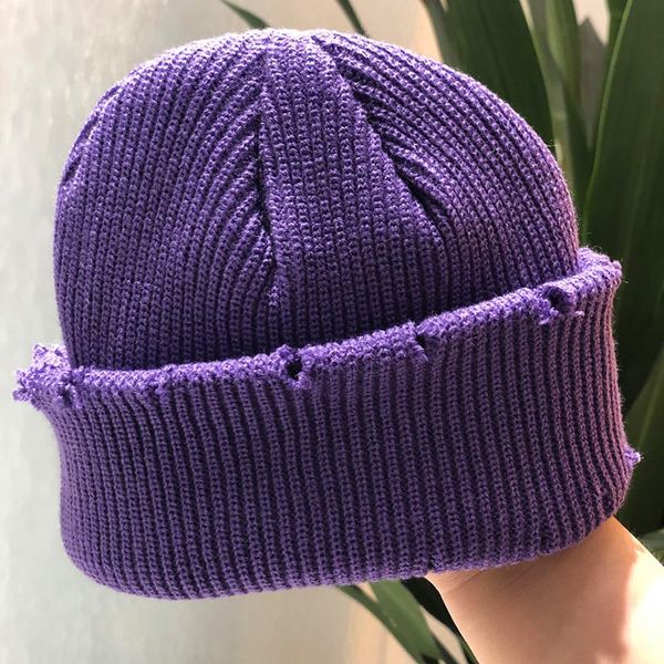 solid color autumn winter hole beanies casual hip hop hat soft warm wool knitted cap men women skullcap elastic hats
solid color autumn winter hole beanies casual hip hop hat soft warm wool knitted cap men women skullcap elastic hats