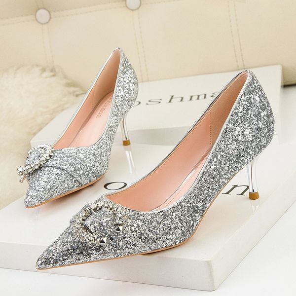 new silver black women bridal wedding shoes faux sequins cloth rhinestone crystal buckle shallow woman pumps stiletto high heel #h55a
new silver black women bridal wedding shoes faux sequins cloth rhinestone crystal buckle shallow woman pumps stiletto high heel #h55a