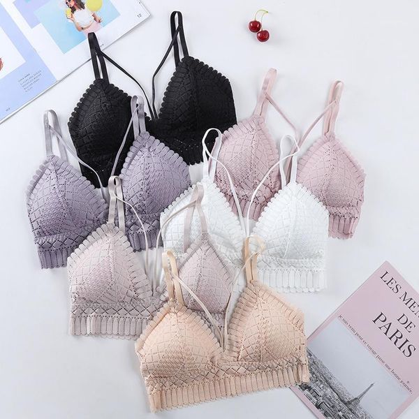 ladies embroidered openwork camisole lace wrapped chest suspenders chest pad sling soft skin-friendly camisole1, Black;white
ladies embroidered openwork camisole lace wrapped chest suspenders chest pad sling soft skin-friendly camisole1, Black;white