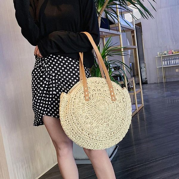 fashion woven shoulder bag women's retro messenger bag female bamboo hollow floral handbag summer beach bags bolsa #t2g
fashion woven shoulder bag women's retro messenger bag female bamboo hollow floral handbag summer beach bags bolsa #t2g