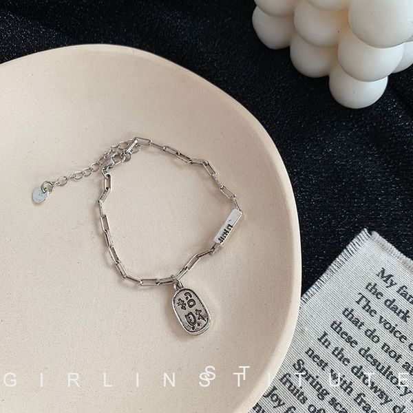 etbkt speed ma bracelet zhao cai na jewelry s925 sterling silver hand women ins hongsen design net minority series personalized bracelet fu, Golden;silver
etbkt speed ma bracelet zhao cai na jewelry s925 sterling silver hand women ins hongsen design net minority series personalized bracelet fu, Golden;silver