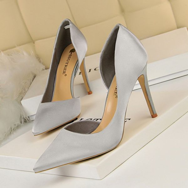 2022 women dress shoes begum embellished pvc pumps high heels 9.5cm begum bowknot transparent diamond sandals shine cap toe fine tip women&#, Black
2022 women dress shoes begum embellished pvc pumps high heels 9.5cm begum bowknot transparent diamond sandals shine cap toe fine tip women&#, Black