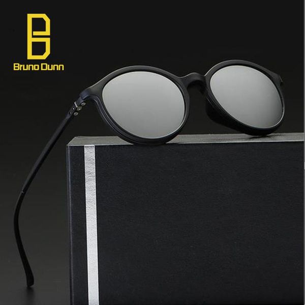 sunglasses retro aluminum brand polarized lens vintage eyewear 2 pcs round sun glasses oculos for men women 996, White;black
sunglasses retro aluminum brand polarized lens vintage eyewear 2 pcs round sun glasses oculos for men women 996, White;black