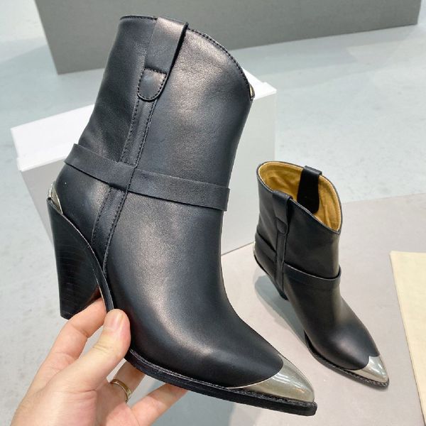 prova perfetto fashion suede low heels woman boots popular genuine leather pointed toe woman boots plush patent leather boots 201021, Black
prova perfetto fashion suede low heels woman boots popular genuine leather pointed toe woman boots plush patent leather boots 201021, Black