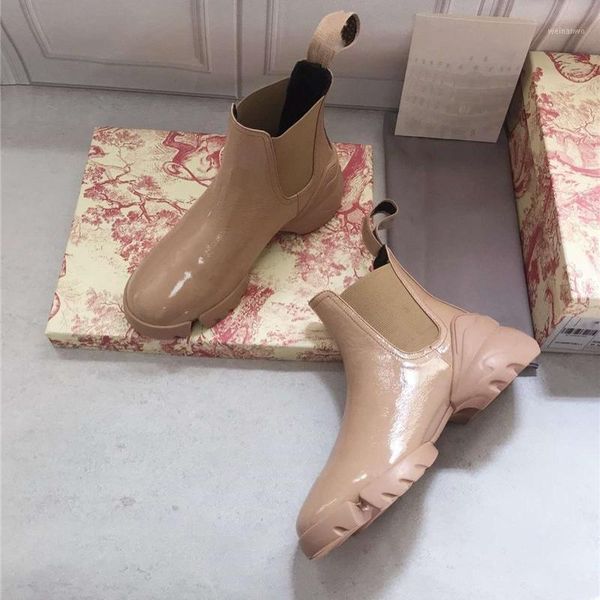 slip on women's boots patent leather ankle boots women fashion brand flat nude black ladies short luxury designers1
slip on women's boots patent leather ankle boots women fashion brand flat nude black ladies short luxury designers1