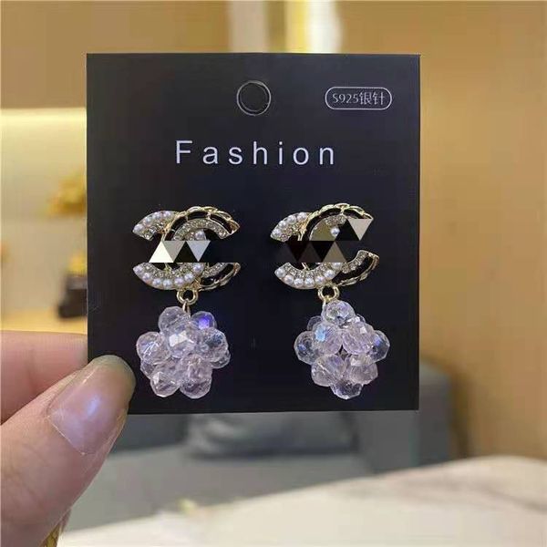 2020 letter pearl earrings designer fashion all-match s925 earrings luxury fashion jewelry earring accessories sale, Golden
2020 letter pearl earrings designer fashion all-match s925 earrings luxury fashion jewelry earring accessories sale, Golden