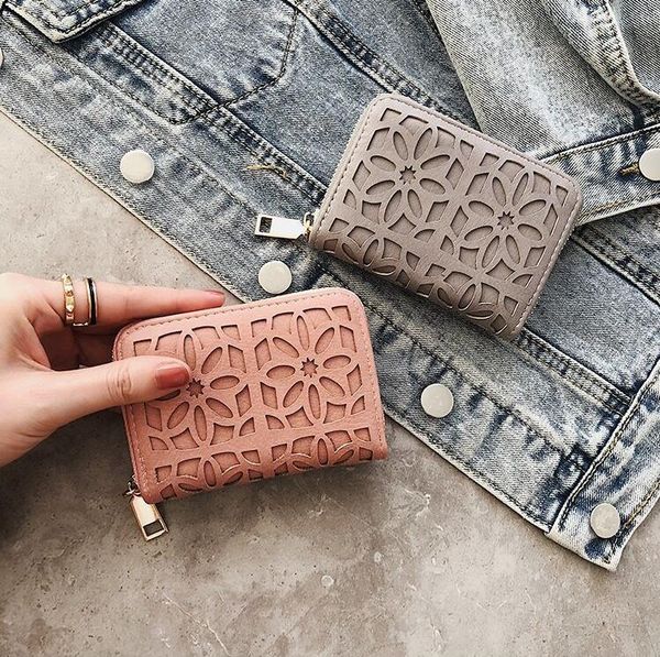 factory wholesale women handbag small fresh hollow women short card package new multifunctional leather wallet mini hollow organ coin purse, Red;black
factory wholesale women handbag small fresh hollow women short card package new multifunctional leather wallet mini hollow organ coin purse, Red;black