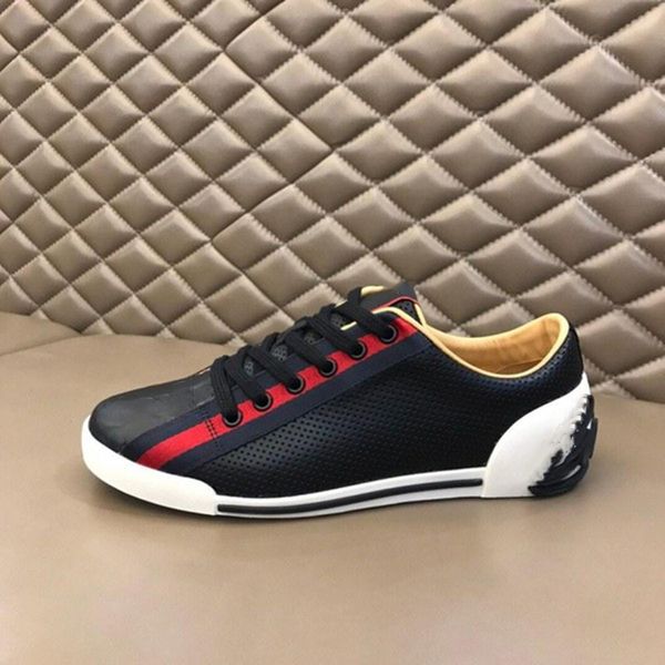 2020 luxury classic men and women low-printed sneakers designer mesh sleeve fashion breathable shoes 38-44 ing, Black;red
2020 luxury classic men and women low-printed sneakers designer mesh sleeve fashion breathable shoes 38-44 ing, Black;red