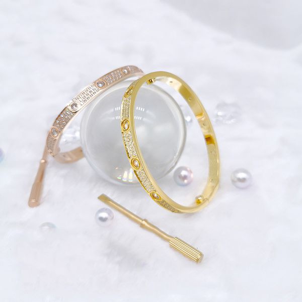 famous brand gypsophila bracelet three-row full diamond titanium steel bracelet designer men and women the same couple bracelet original box, Black
famous brand gypsophila bracelet three-row full diamond titanium steel bracelet designer men and women the same couple bracelet original box, Black