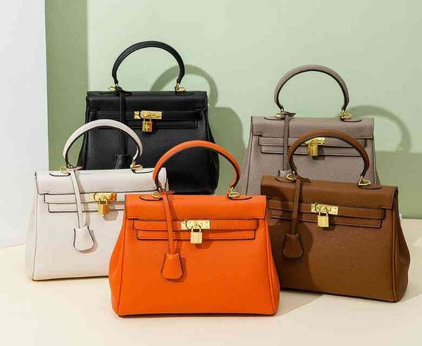 women designer luxurys tote shoulder bags classic brand hobo fashion bag lady purses wallets cow leather wholesale price handbags
women designer luxurys tote shoulder bags classic brand hobo fashion bag lady purses wallets cow leather wholesale price handbags