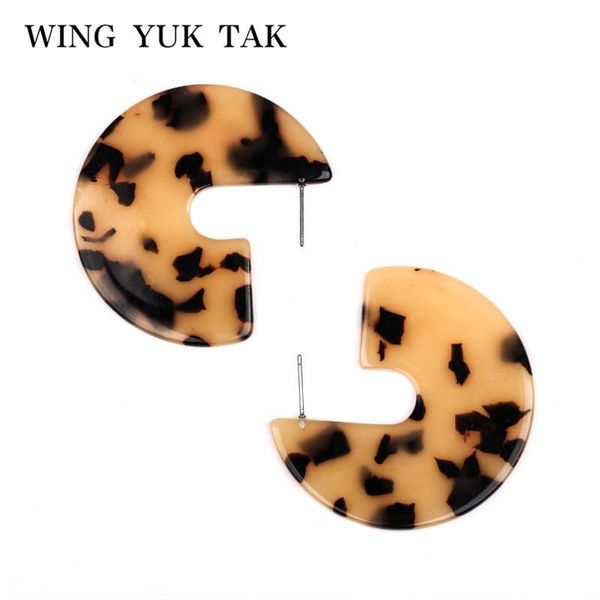 wing yuk tak 4 color fashion leopard print round earrings 2021 simple acrylic hoop earrings women's punk jewelry, Golden;silver
wing yuk tak 4 color fashion leopard print round earrings 2021 simple acrylic hoop earrings women's punk jewelry, Golden;silver