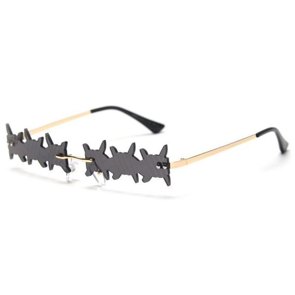 veshion rectangular funny sunglasses rimless female gold green fashion ladies vintage eyewear woman 2021 party accessories, White;black
veshion rectangular funny sunglasses rimless female gold green fashion ladies vintage eyewear woman 2021 party accessories, White;black