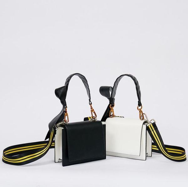 2020 new cute bow shoulder bags women sweet handbag designer girl leather shoulder bag cross body bags white black
2020 new cute bow shoulder bags women sweet handbag designer girl leather shoulder bag cross body bags white black