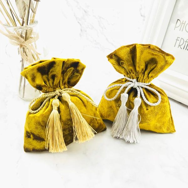 gold velvet drawstring сумки с tassel 9.5x12cm озеро синие ювелирные изделия упаковочные сумки свадебные конфеты шоколад подарок бархата 10, Pink;blue
gold velvet drawstring сумки с tassel 9.5x12cm озеро синие ювелирные изделия упаковочные сумки свадебные конфеты шоколад подарок бархата 10, Pink;blue
