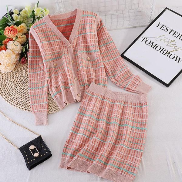 women's tracksuits korean style knitted two piece set women outfits sweater cardigan + mini bodycon skirt hit color striped 2 pieces pi, Gray
women's tracksuits korean style knitted two piece set women outfits sweater cardigan + mini bodycon skirt hit color striped 2 pieces pi, Gray