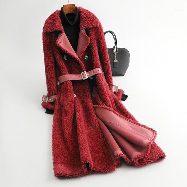 winter women jacket warm real fur jacket woman parka elegant long sheep shearing woman parkas manteau fourrure femme wpy20321, Black
winter women jacket warm real fur jacket woman parka elegant long sheep shearing woman parkas manteau fourrure femme wpy20321, Black