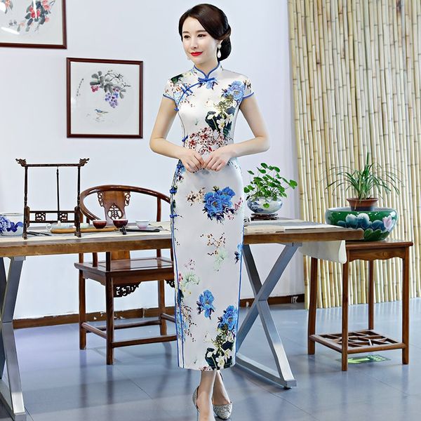 2020 spring and summer summer new daily slim silk cheongsam dress banquet dress daily cheongsam hwuto, Black;gray
2020 spring and summer summer new daily slim silk cheongsam dress banquet dress daily cheongsam hwuto, Black;gray