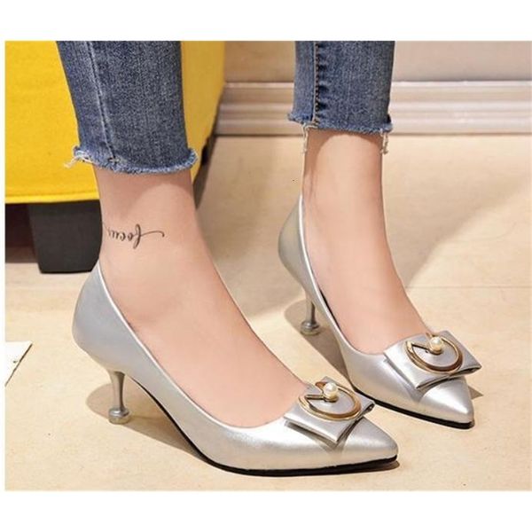 2021 women's shoes in spring and autumn new style fine heel pointed end @216 6pci, Black
2021 women's shoes in spring and autumn new style fine heel pointed end @216 6pci, Black