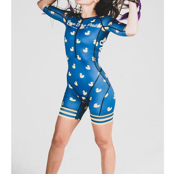 2020 женщин задействуя скафандр triatlon ропа ciclismo uniforme bicicleta триатлон кожа костюм бег speedsuit купальники, Black;blue
2020 женщин задействуя скафандр triatlon ропа ciclismo uniforme bicicleta триатлон кожа костюм бег speedsuit купальники, Black;blue