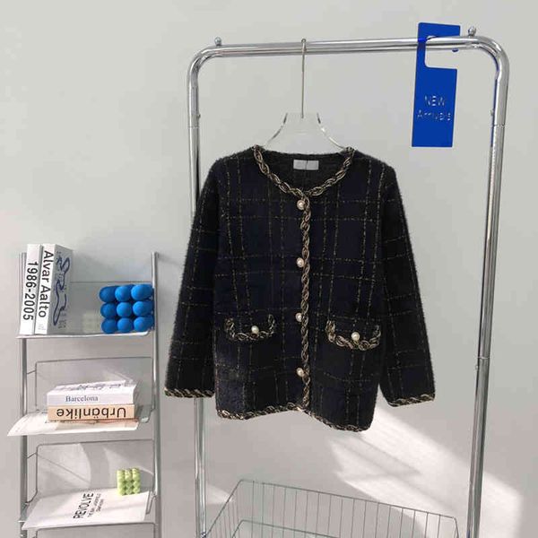 temperament leisure small fragrance mink short coat for women in autumn and winter wear with the korean version of celebrities clothing sale, Black
temperament leisure small fragrance mink short coat for women in autumn and winter wear with the korean version of celebrities clothing sale, Black
