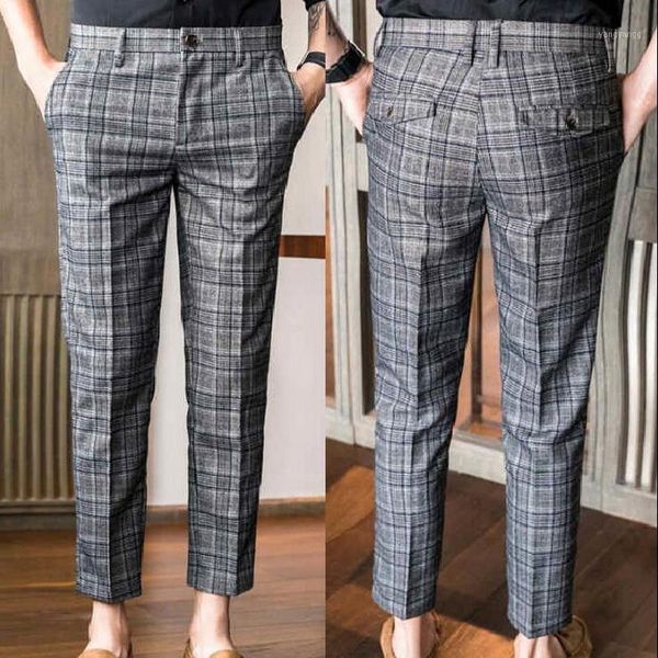 men's slim straight suit pants casual pants striped plaid print men's trousers ankle-length business work suit1, White;black
men's slim straight suit pants casual pants striped plaid print men's trousers ankle-length business work suit1, White;black