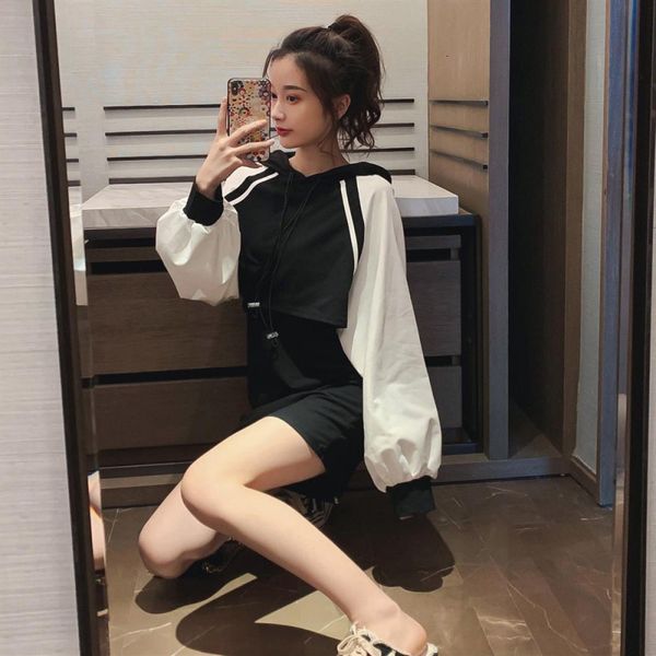 autumn and winter new color matching two piece set short upper garment medium long sleeve t-shirt skirt women's net red hooded bottomin
autumn and winter new color matching two piece set short upper garment medium long sleeve t-shirt skirt women's net red hooded bottomin