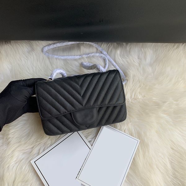 new style fine ball lines shoulder bag imported calf hide it feels very soft multiple colors available from stock diamond 8580 lattice bag
new style fine ball lines shoulder bag imported calf hide it feels very soft multiple colors available from stock diamond 8580 lattice bag