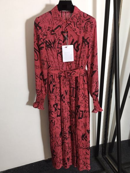 milan runway dresses 2021 spring summer lapel neck long sleeve letter print designer dress brand same style dress weinishi, Black
milan runway dresses 2021 spring summer lapel neck long sleeve letter print designer dress brand same style dress weinishi, Black