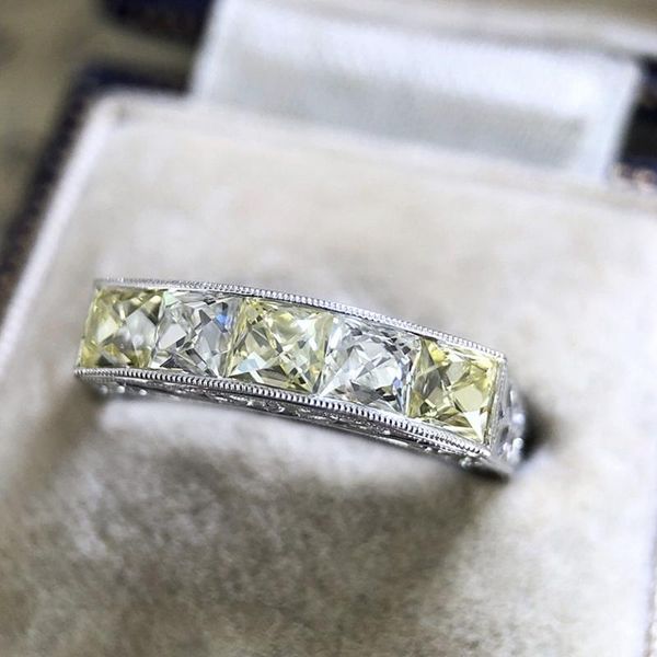gorgeous promised rings love wedding jewelry square crystal zircon elegant women marriage engagement ring new, Slivery;golden
gorgeous promised rings love wedding jewelry square crystal zircon elegant women marriage engagement ring new, Slivery;golden