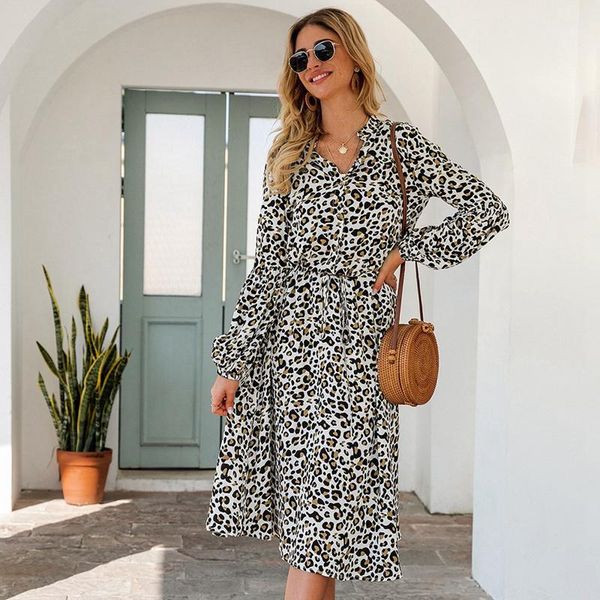 ms. summer printing loose long-sleeved dress long section of white long-sleeved dress1, Black;gray
ms. summer printing loose long-sleeved dress long section of white long-sleeved dress1, Black;gray