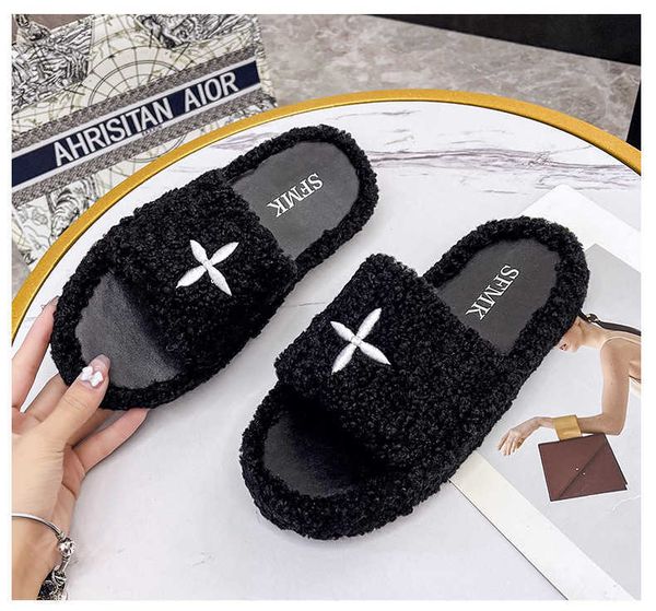 wool women wear 2021 new fur one-piece snow boots, open toe net red flat thick bottom slippers, Black
wool women wear 2021 new fur one-piece snow boots, open toe net red flat thick bottom slippers, Black