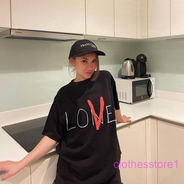 fashion brand ins t shirt v and lone short sleeve t-shirt women's fashion brand alentine's day limited to wang yibo's same bi, White;black
fashion brand ins t shirt v and lone short sleeve t-shirt women's fashion brand alentine's day limited to wang yibo's same bi, White;black