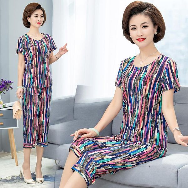 summer middle-aged sporting two piece set 2019 new women's printed t-shirt & pants sets female large size loose tracksuit sets1, White
summer middle-aged sporting two piece set 2019 new women's printed t-shirt & pants sets female large size loose tracksuit sets1, White