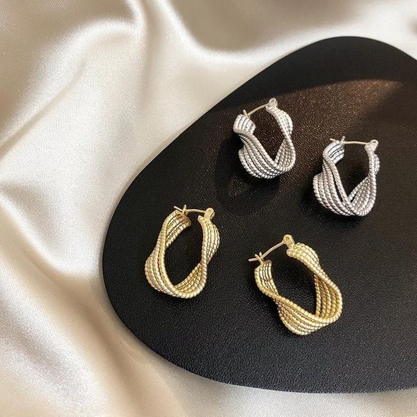 s925 silver gold silver color irregular hoop earrings for women fashion circle twisted geometric earing metal charm jewelry gift1, Golden;silver
s925 silver gold silver color irregular hoop earrings for women fashion circle twisted geometric earing metal charm jewelry gift1, Golden;silver