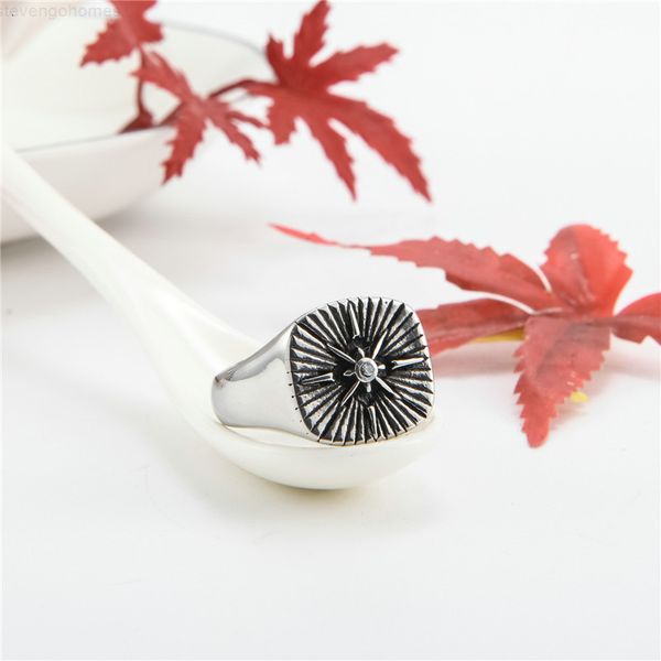 stainless compass men's travel souvenir steel star pattern guide ring wholesale, Golden;silver
stainless compass men's travel souvenir steel star pattern guide ring wholesale, Golden;silver