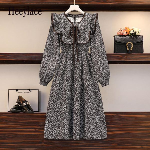 casual dresses plus size women elegant dress 2021 long sleeve flowers print ruffled vintage high waist a-line, Black;gray
casual dresses plus size women elegant dress 2021 long sleeve flowers print ruffled vintage high waist a-line, Black;gray