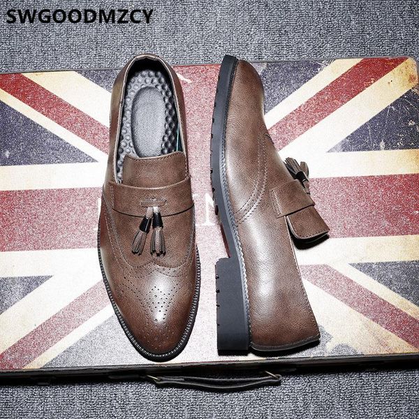 mens dress shoes loafers brown dress brogue shoes men office coiffeur formal leather for men brand sepatu slip on pria, Black
mens dress shoes loafers brown dress brogue shoes men office coiffeur formal leather for men brand sepatu slip on pria, Black