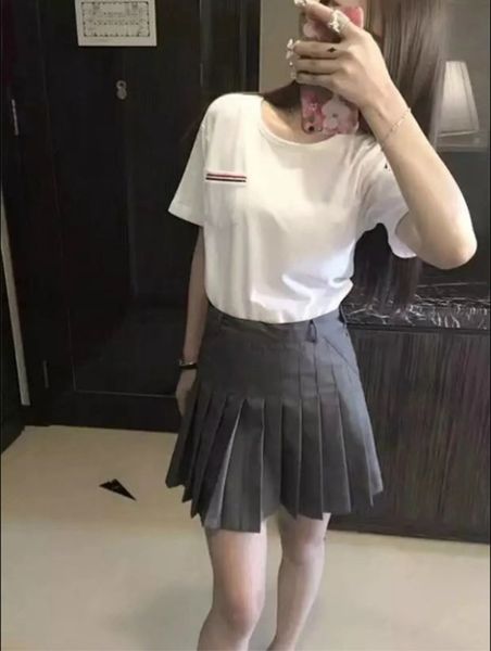 new selling women's loose fashion short sleeve t-shirt for women in summer 2019, Black;gray
new selling women's loose fashion short sleeve t-shirt for women in summer 2019, Black;gray
