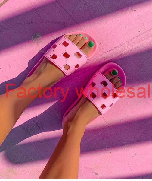 pre-fall 2019 womens cut-out rubber slide sandals girls sporty pool flats slippers mules size euro 35-41, Black
pre-fall 2019 womens cut-out rubber slide sandals girls sporty pool flats slippers mules size euro 35-41, Black