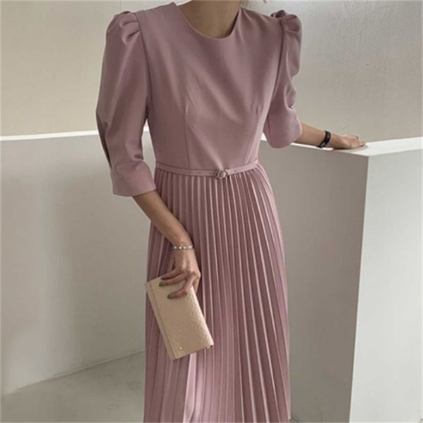 2021 new dressed elegant female plight solid to the neck half sleeve puff dress waist mid-calf to-line wear spring qos5, Black;gray
2021 new dressed elegant female plight solid to the neck half sleeve puff dress waist mid-calf to-line wear spring qos5, Black;gray