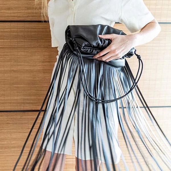 winter crossbody bags for women 2020 real genuine leather handbags soft purse tassel cluth shoulder bag luxury ladies hand bags
winter crossbody bags for women 2020 real genuine leather handbags soft purse tassel cluth shoulder bag luxury ladies hand bags