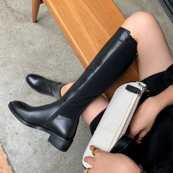 of new fund of 2020 autumn winters knight boots thick with round head not to drop tube but knee-high boots undertakes, Black
of new fund of 2020 autumn winters knight boots thick with round head not to drop tube but knee-high boots undertakes, Black