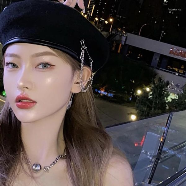 2020 winter goth safety pin chain pendant beret female wool cotton blend cap fashion cool egirl woman hats boinas de mujer1, Blue;gray
2020 winter goth safety pin chain pendant beret female wool cotton blend cap fashion cool egirl woman hats boinas de mujer1, Blue;gray