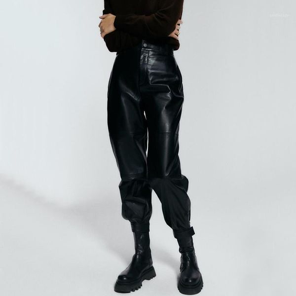 women's pants & capris agong loose black pu leather women fashion high waisted trousers elegant ankle length female ladies lg1, Black;white
women's pants & capris agong loose black pu leather women fashion high waisted trousers elegant ankle length female ladies lg1, Black;white