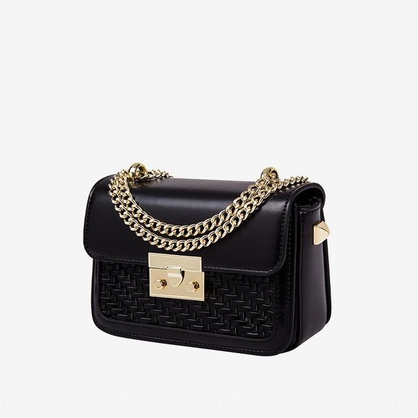 fashionable chain lock summer and autumn new women's fashion woven women's shoulder messenger small square shoulder small square b
fashionable chain lock summer and autumn new women's fashion woven women's shoulder messenger small square shoulder small square b