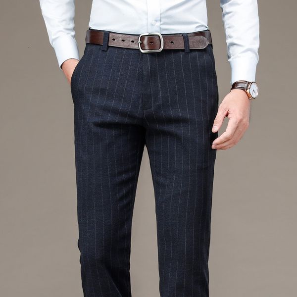 autumn and winter 2020 business casual straight tube no iron suit pants loose vertical stripe british high waist men's trousers, Black
autumn and winter 2020 business casual straight tube no iron suit pants loose vertical stripe british high waist men's trousers, Black
