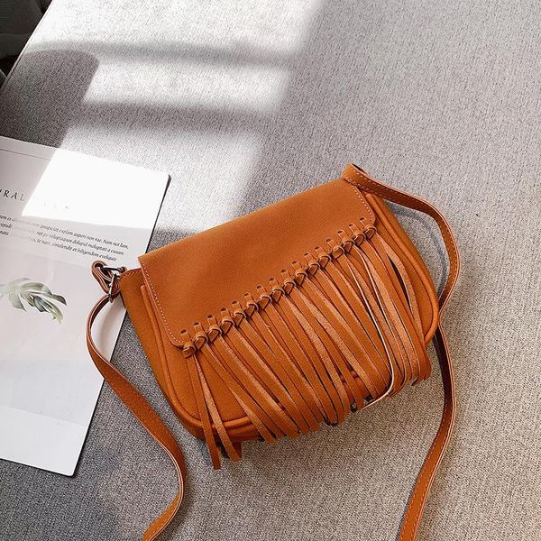 suede women handbag 2020 winter new luxury designer brand envelope crossbody bag tassel small square shoulder messenger bag
suede women handbag 2020 winter new luxury designer brand envelope crossbody bag tassel small square shoulder messenger bag