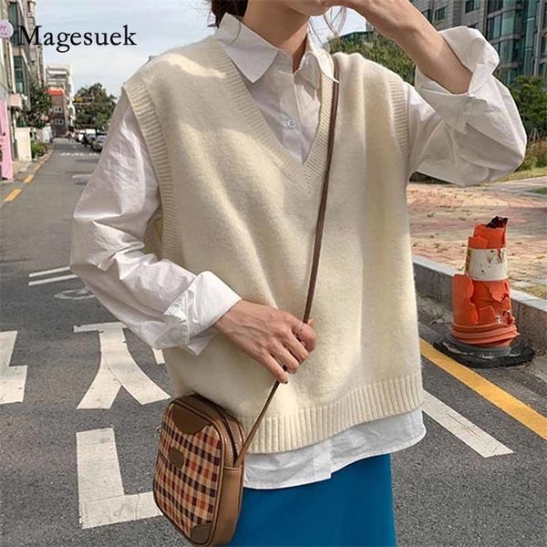 korean style v-neck knitted solid color sleeveless vest sweaters autumn and winter womens pullovers womens knitwear 10896 201031, Black;white
korean style v-neck knitted solid color sleeveless vest sweaters autumn and winter womens pullovers womens knitwear 10896 201031, Black;white