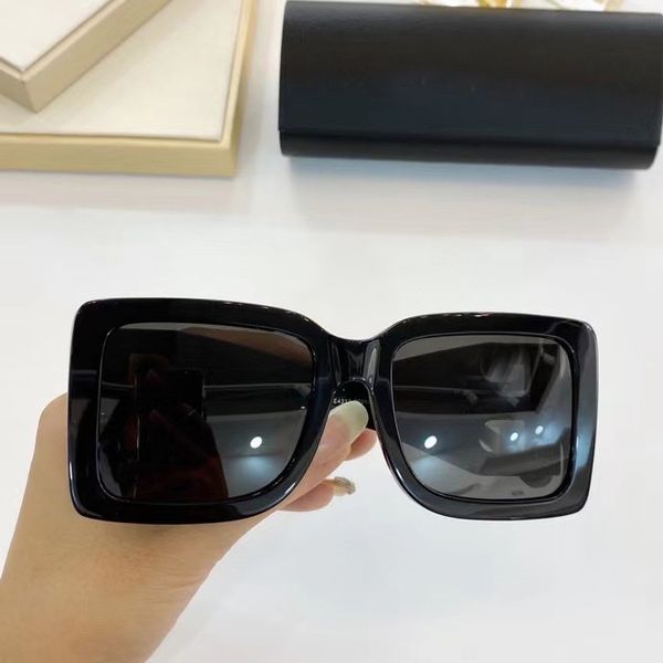 square oversize sunglasses 4312 black grey lens glasses sonnenbrille women fashion sunglasses with box, White;black
square oversize sunglasses 4312 black grey lens glasses sonnenbrille women fashion sunglasses with box, White;black
