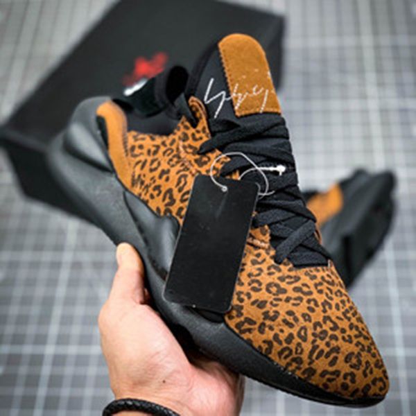 2021 early spring new luxury design temperament boots super classic casual all-match men boots delivery, Black;red
2021 early spring new luxury design temperament boots super classic casual all-match men boots delivery, Black;red